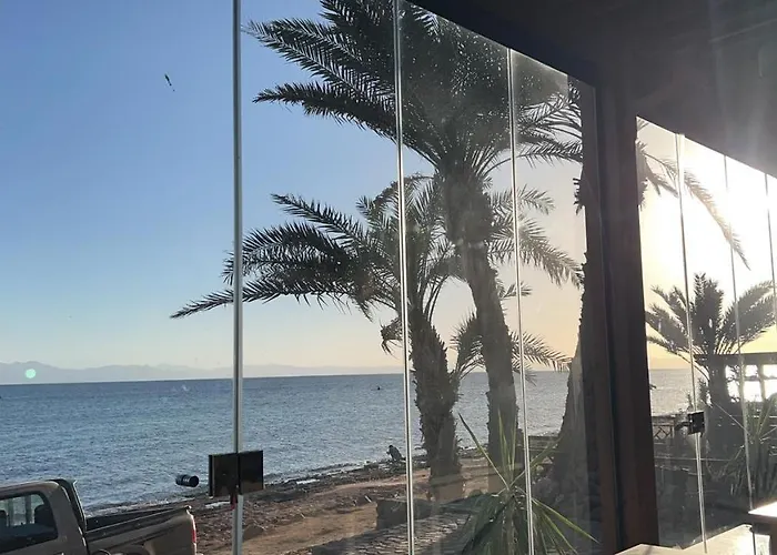 Village Light House Aparthotel *